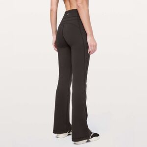 Lululemon Groove Pant Flare *Full-On Luxtreme 32"
Black